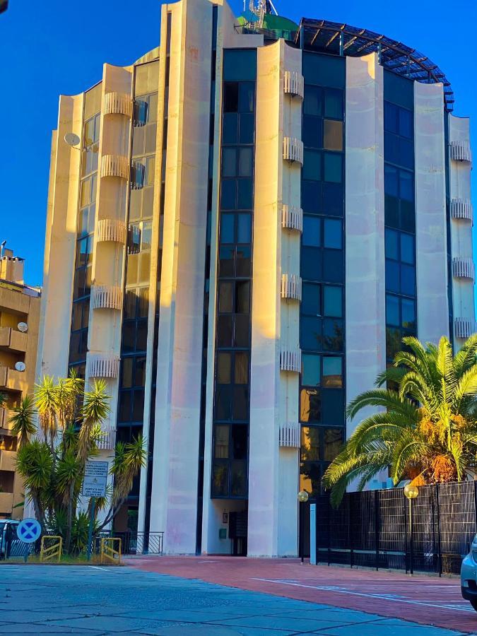 קליארי Home Relax מראה חיצוני תמונה